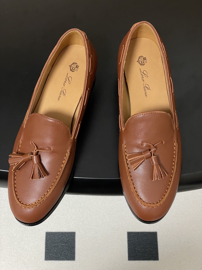 L0r0 P1ana loafers